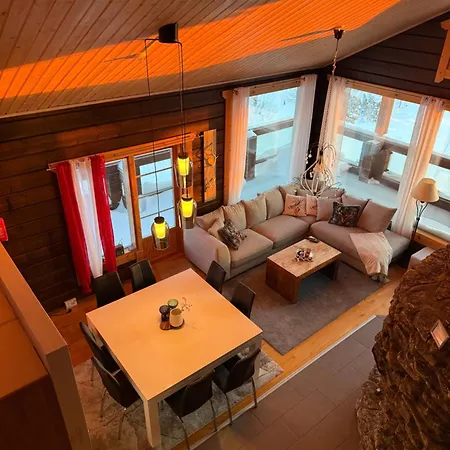 Holiday home Utsuntuisku